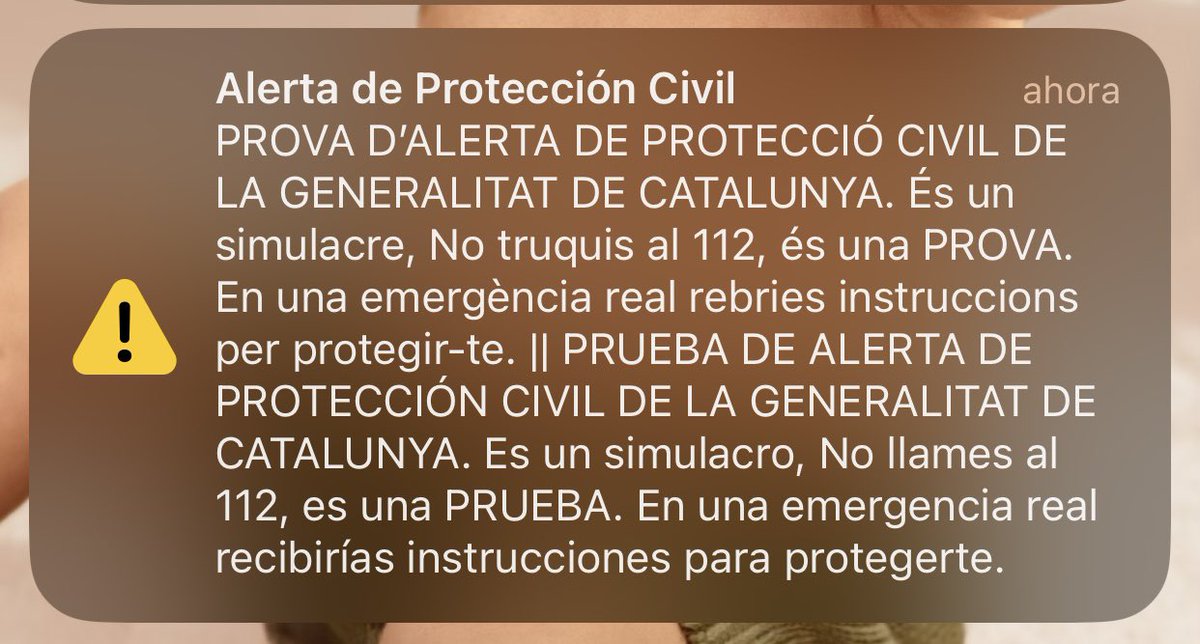 EduZaka's tweet photo. Quina p. broma es aquesta? #Alerta #ProteccioCivil https://t.co/wGGSiWTVVf