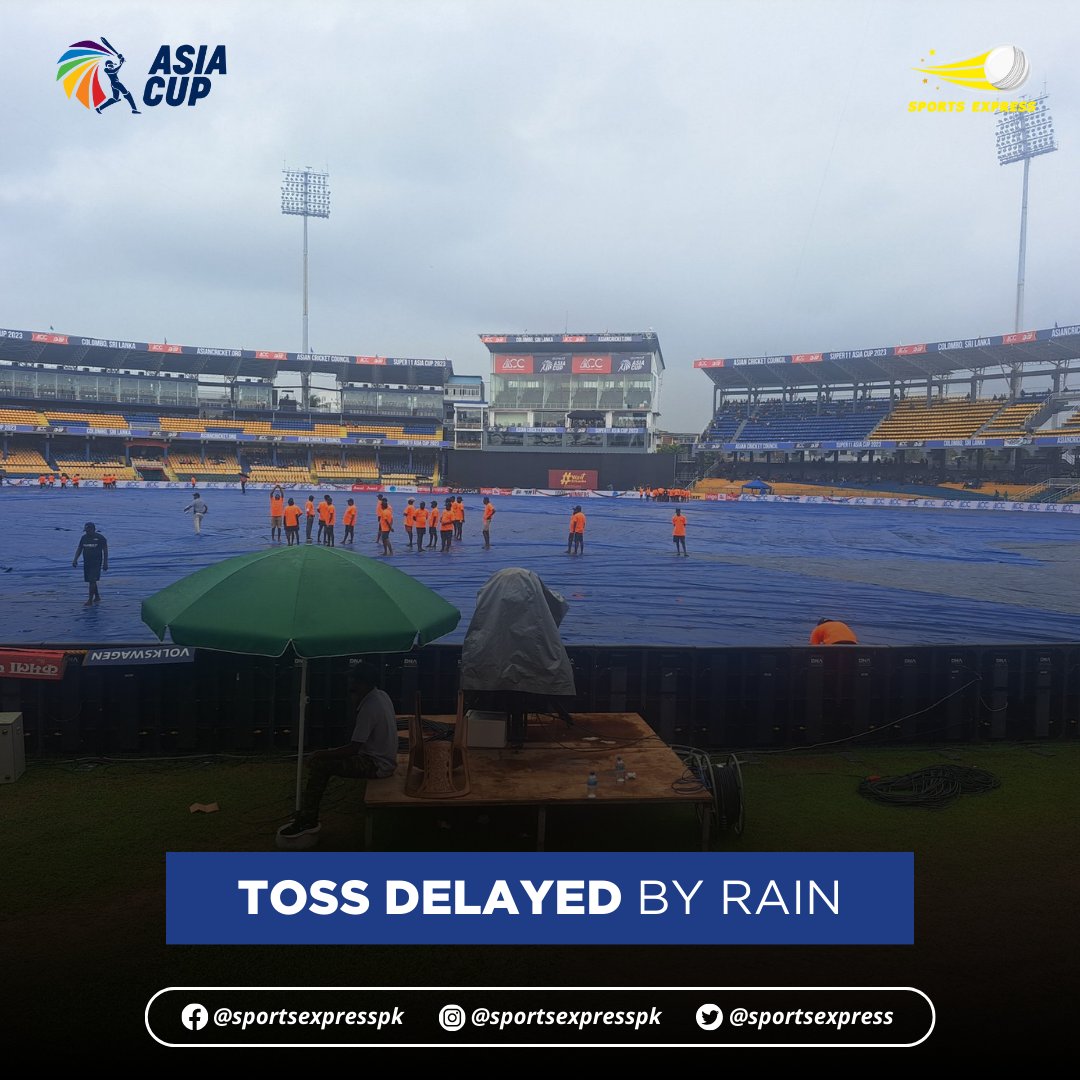 SportsExprress's tweet photo. 🚨 𝗧 𝗢 𝗦 𝗦  𝗔 𝗟 𝗘 𝗥 𝗧 🚨

The rain in Colombo has covered the entire ground ☔😔

Keep in mind, if the match is canceled due to the weather, Sri Lanka will secure their spot in the final 🏏🇱🇰

#PAKvSL | #AsiaCup23 | #BackTheBoysInGreen | #PakistanCricket https://t.co/jBopYmYgd7