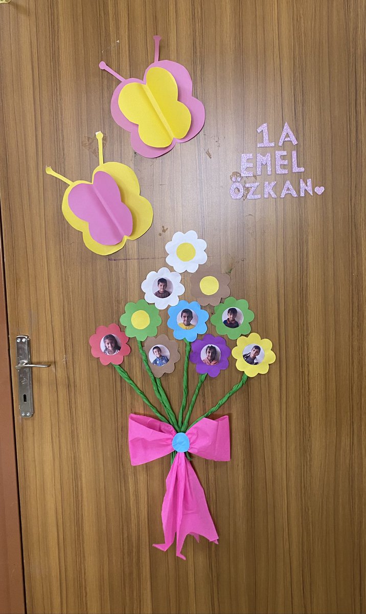 Kapımın güzelliği..🌸