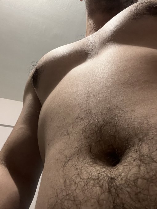 Suck my tiddies, bitch. 🍼 JFF: https://t.co/8WqqiAJEqy Links: https://t.co/ahhYO4GyvC https://t.co/b