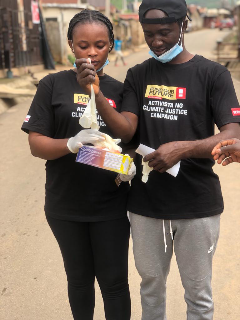 Banks, your decisions affect our lives &amp; environment #Fundourfuture
#Climatejustice <a href="/ActivistaNG/">ActivistaNigeria</a> <a href="/activista_lagos/">Activista Lagos</a>