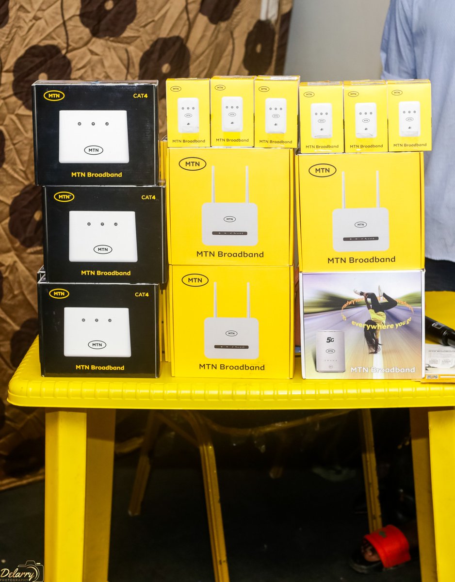 AsacYouthsIkosi's tweet photo. BUSINESS EXPO WAS INSPIRING, HOW IT STARTED AND NOW. WE HAD NIKKI'S PETROLEUM JELLY @iam_mamanikki AND MTN IN THE HOUSE WITH THEIR SUPERB PITCH DECKS
#Business #Expo #WeAdvance https://t.co/GtxutI0gae