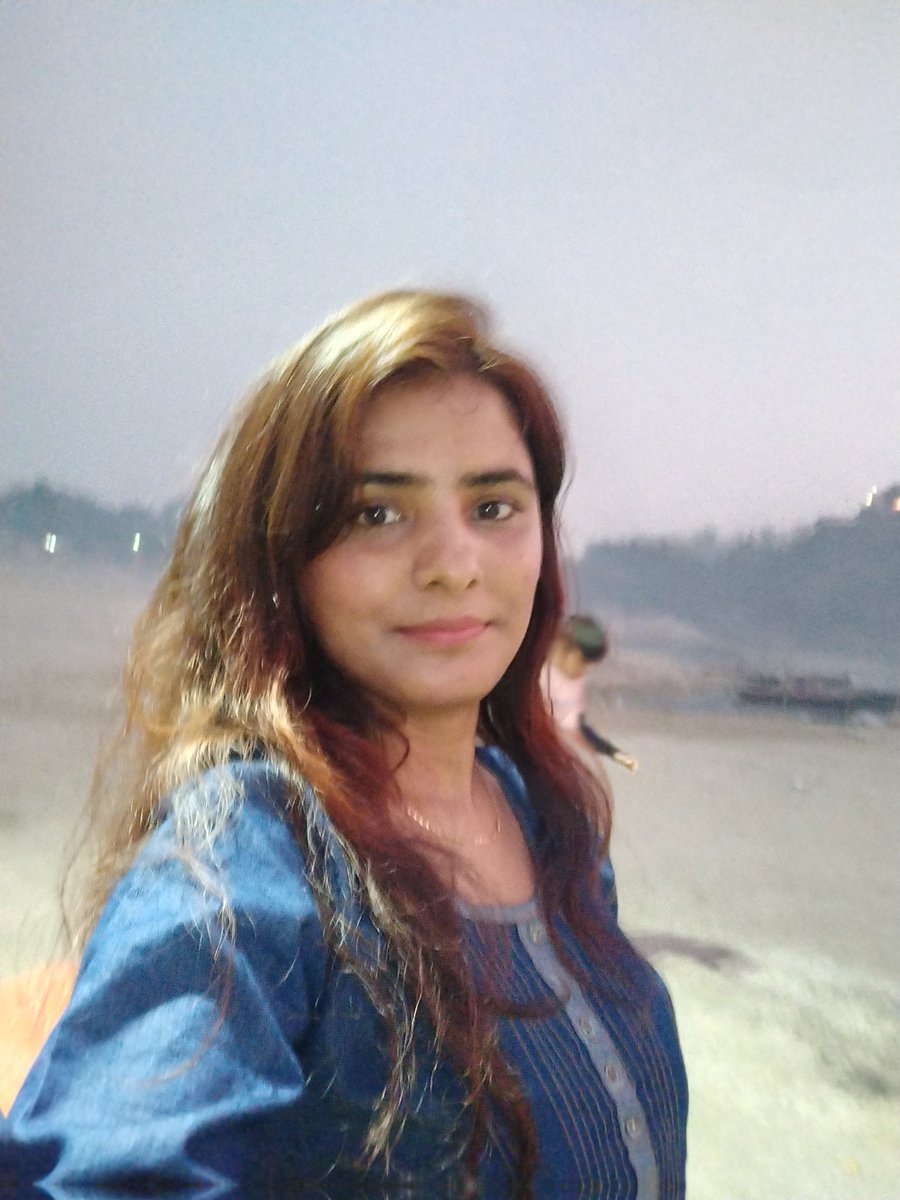 Ayushi Shukla tweet media