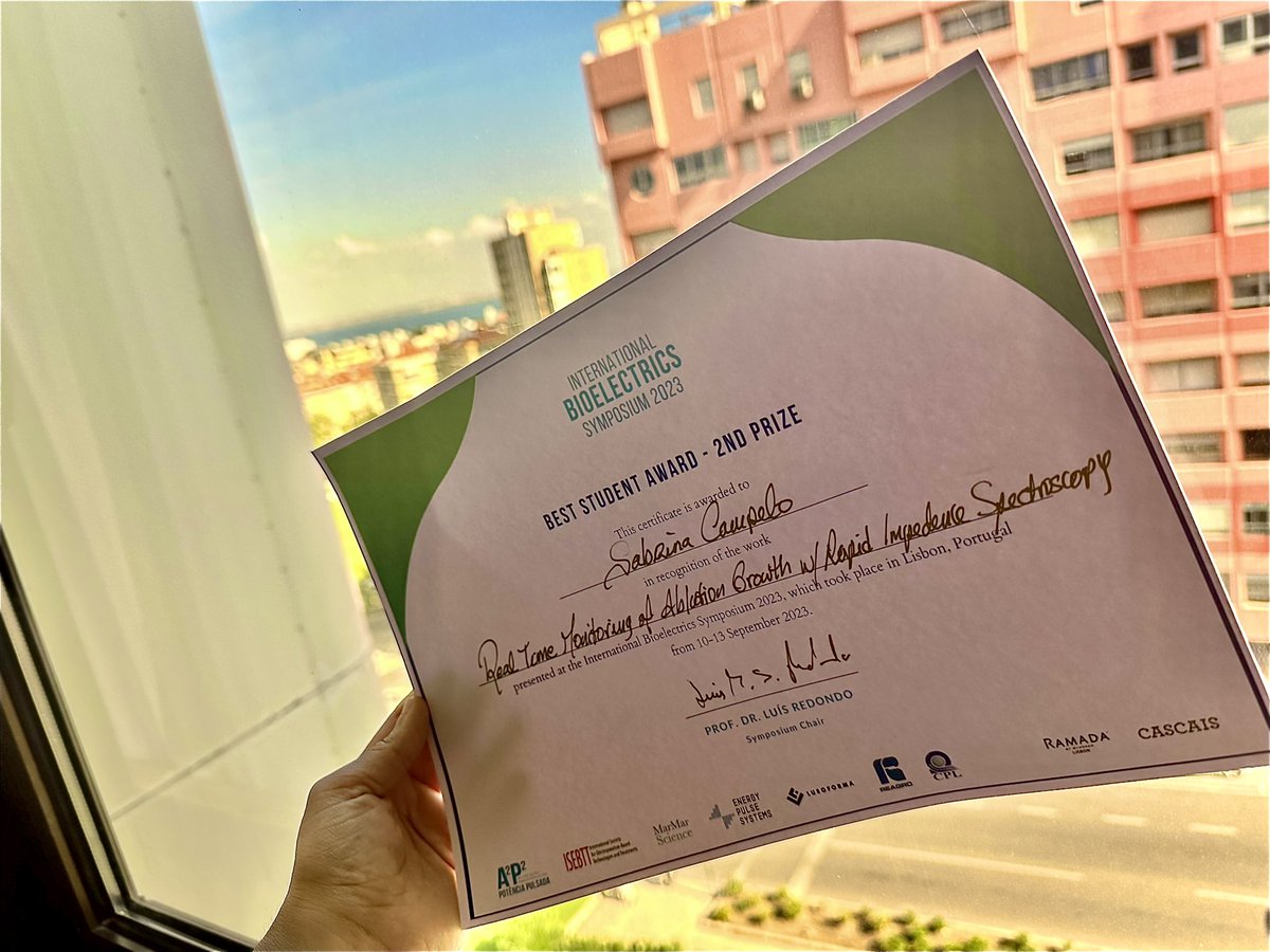 sabrinancampelo's tweet photo. That’s a wrap on Lisbon! An absolute must visit. Ate more seafood than I could imagine, made meaningful international friendships, and was awarded the 2nd place best student prize. Thank you for a great week Lisboa 💚💛❤️ #Bioelectrics2023 #electroporation #PEFs https://t.co/DIrnYGUyPy