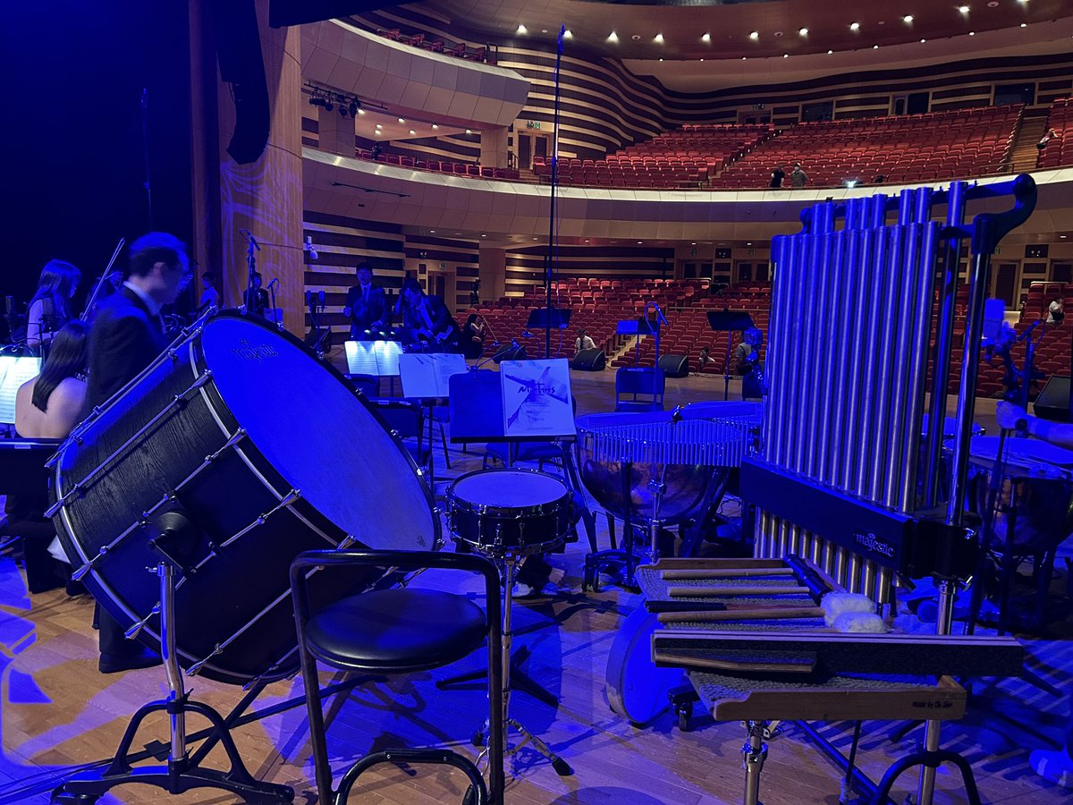 오페라 시작 !

#일상 #오페라 #연주 #스팽