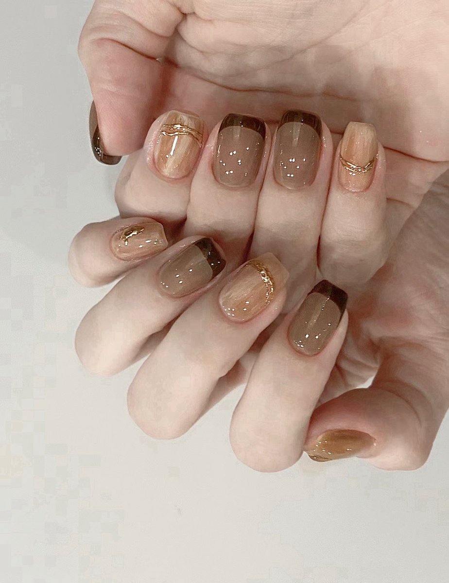 yaookstudio's tweet photo. ———————————————————
アメ村ネイルサロン　Yaook Nail
四ツ橋駅から徒歩5分
ご予約LINE 【@176vefok】
———————————————————

#秋ネイル #アメ村ネイルサロン #nail #nailart #itanail https://t.co/3ZgyYfoWJg