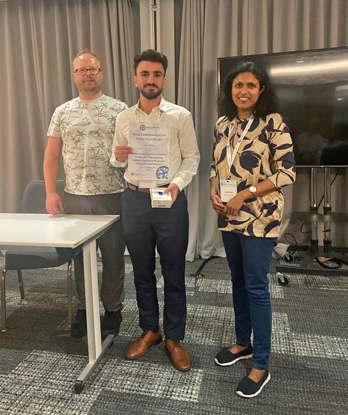 Dr Jon Wolf Mueller (@jonwolfmueller) on Twitter photo The prize for the best oral presentation by an early-stage researcher at SUPA 2023 #SUPA23 goes to...
Abdul Aziz Mhannayeh
for their talk on Redox Regulation of PAPS Synthase enzymes.
<a href="/AzizMhannayeh/">πΌπππͺπ‘ππ―ππ―</a> @unibirm_MDS @IMSR_UoB <a href="/BiochemSoc/">Biochemical Society</a> #BioChemEvent The prize for the best oral presentation by an early-stage researcher at SUPA 2023 #SUPA23 goes to...
Abdul Aziz Mhannayeh
for their talk on Redox Regulation of PAPS Synthase enzymes.
<a href="/AzizMhannayeh/">πΌπππͺπ‘ππ―ππ―</a> @unibirm_MDS @IMSR_UoB <a href="/BiochemSoc/">Biochemical Society</a> #BioChemEvent