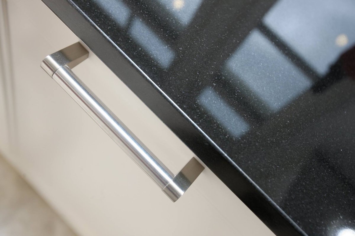 Granite and quartz worktops offer an extremely hardwearing surface. They look as equally impressive too. Available in literally hundreds of styles and colours. Call us on 01206 861268 for a free no-obligation quote.