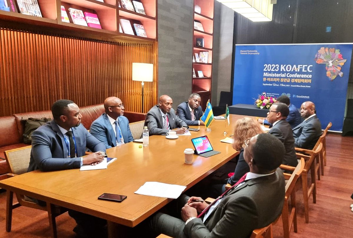 On the margins of #KOAFEC2023, Minister @richard_tusabe met with @akin_adesina, the president of @AFDB_Group. They discussed bilateral cooperation between the Bank and Rwanda focusing on transport, energy and private sector development among others.