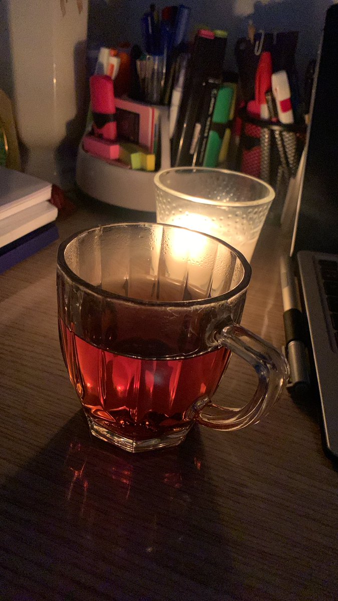 GullaSaid's tweet photo. ئەو کەسەی خۆشم بوێت لە شامیش بێت لەلامە
ئەوەشی خۆشم نەوێت لەلاشم بێت لە شامە
-سالم- https://t.co/V4pLqsWUFf