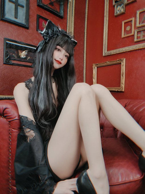 コスプレイヤーしろさきのTwitter画像36