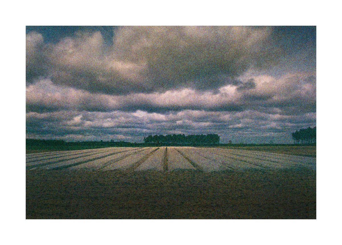 Exposition "Pays imaginé"
Vernissage le samedi 23 septembre à 11h à La Maison de la Photographie des Landes.
Restitution des résidences artistiques de Dana Cojbuc et Benoît Cary.
(Ouverture de l’exposition du 27 septembre au 21 octobre le mercredi, jeudi &amp; samedi de 14h30h à 18h)