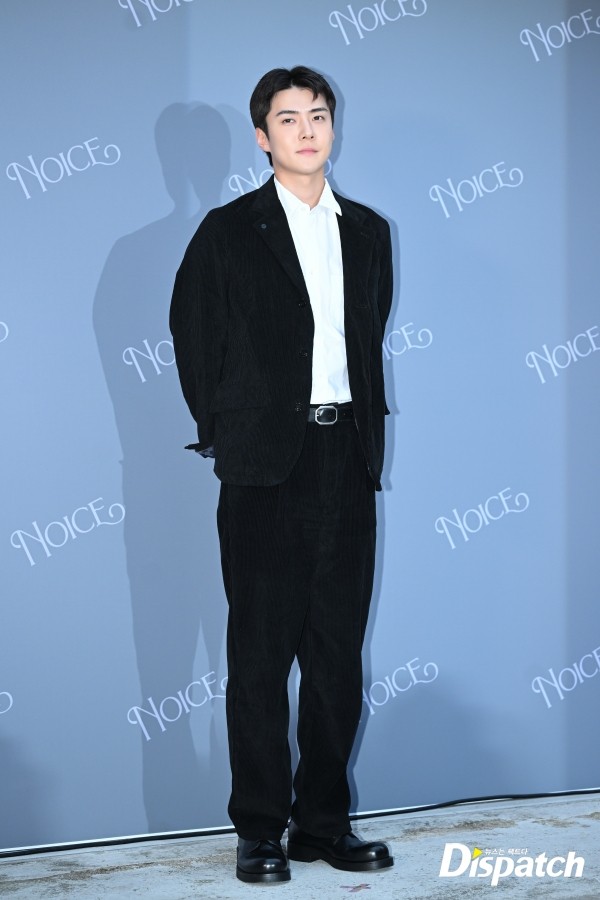 knockknock0408's tweet image. SEHUN
@weareoneEXO