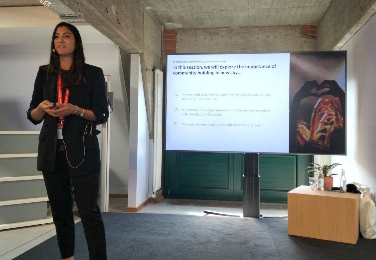 scoopcamp's tweet photo. Die zweite Keynote von @itz_aliya beim #scoop23 über den Stellenwert von Community Building für #Medien:

"Audiences need a reason to support you - why should they get their news from you? This goes beyond just trusting you. This is almost an emotional connection." https://t.co/jvTXJL26Iq