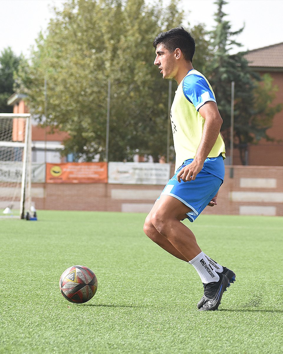 ⚽️ Nueva sesión de entrenamiento terminada en nuestro feudo. Seguimos con la preparación del #MontijoNavalcarnero.

#AlNavalYoLeAmo ⛵️