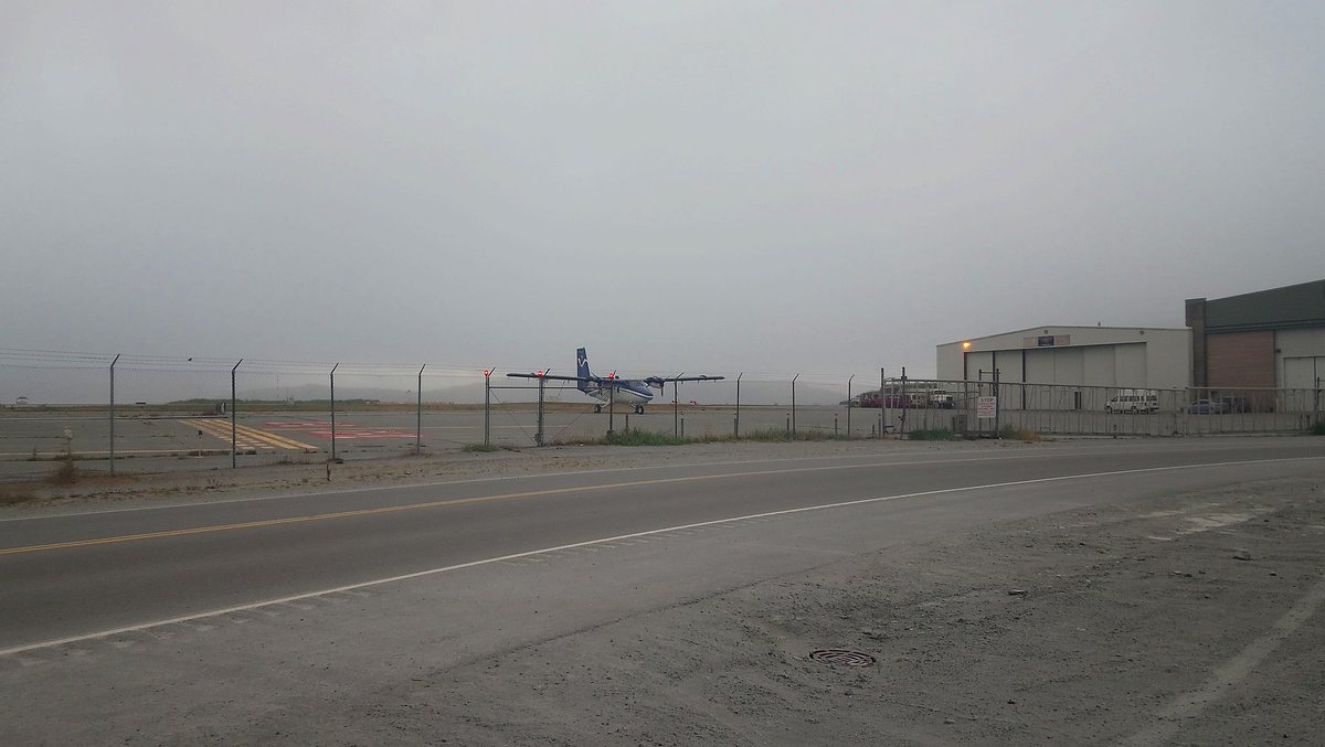 Leodrsson's tweet image. I wouldn't be a true patriot if I  didn't say the De Havilland Twin Otter