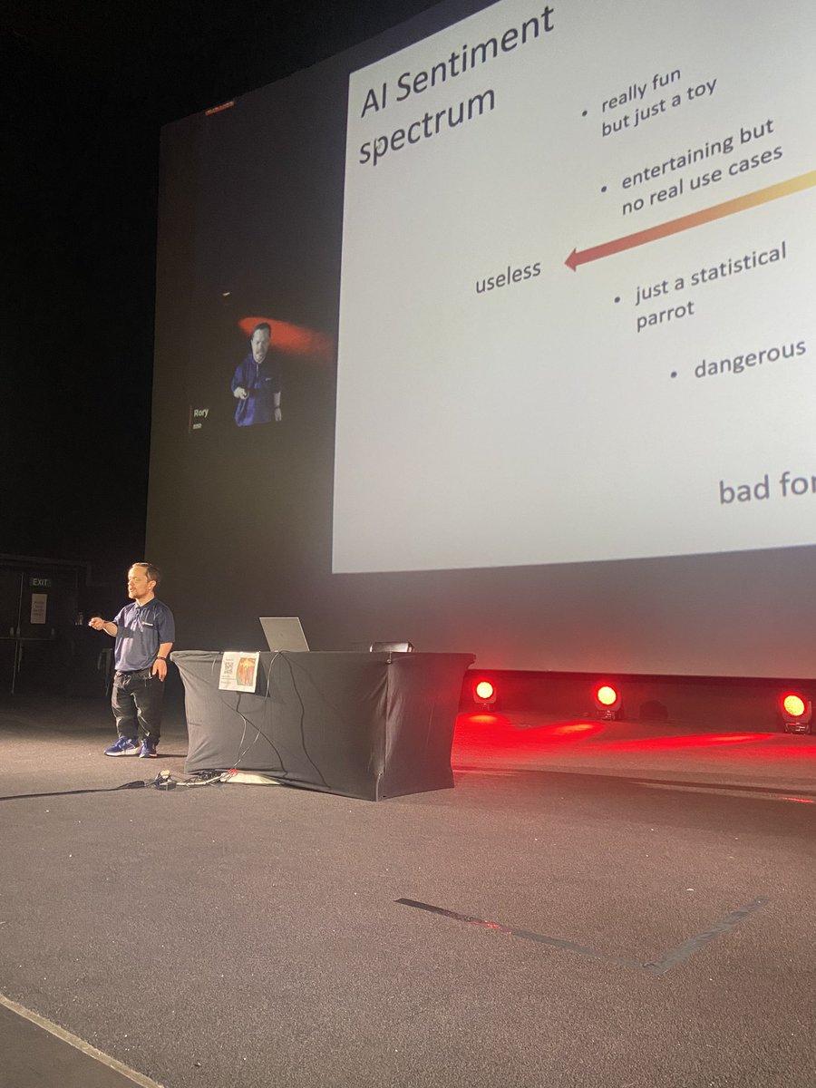 Katie Cubitt tweet media