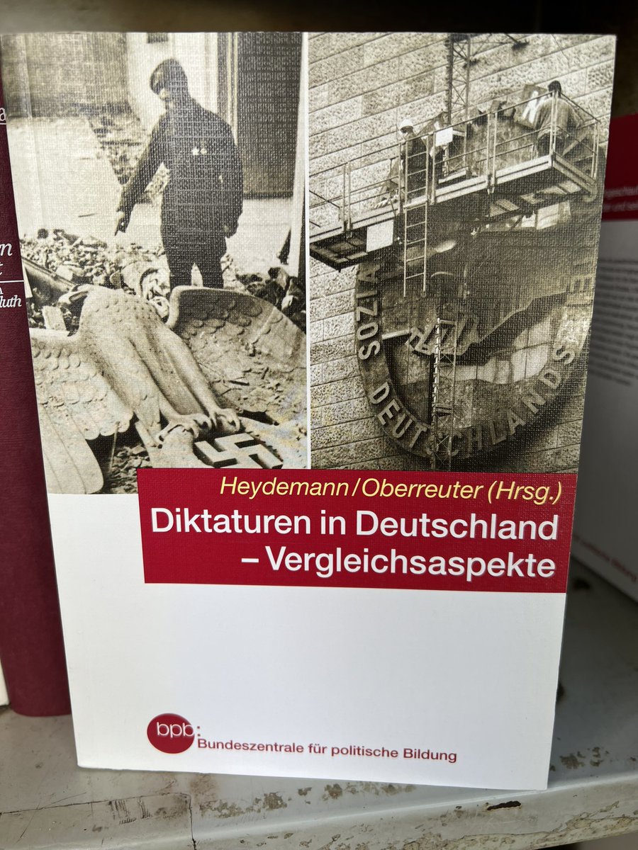 Wer wird nur in Zukunft solche tollen Bücher rausbringen wenn die bpb keine Mittel mehr dafür hat? 😢