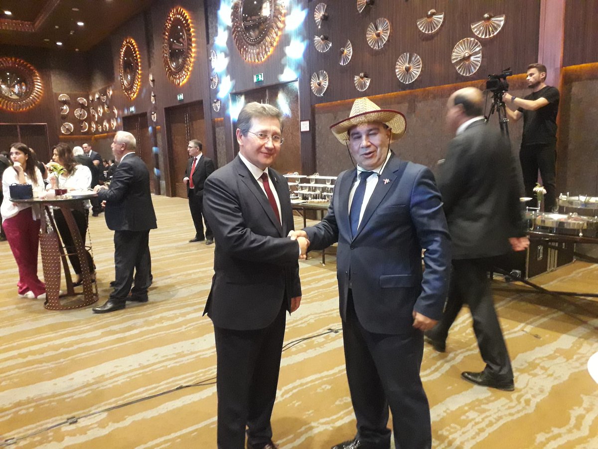 1453kralmedya's tweet photo. Tacikistan Cumhuriyeti Milli Günü Resepsiyonunda Tacikistan Gazetesi Belarus Gazetesi İmtiyazSahibi Gazeteci Abdullah YİĞİT olarak #Belarus Cumhuriyeti Ankara Büyükelçisi Victor #Rybak ile bir araya geldik🇹🇷🇹🇯🇧🇾@BelarusMFA @BelarusTurk_tr @MOFA_Tajikistan @MFATurkiye @BelarusMID https://t.co/TWMD3QZ7l1