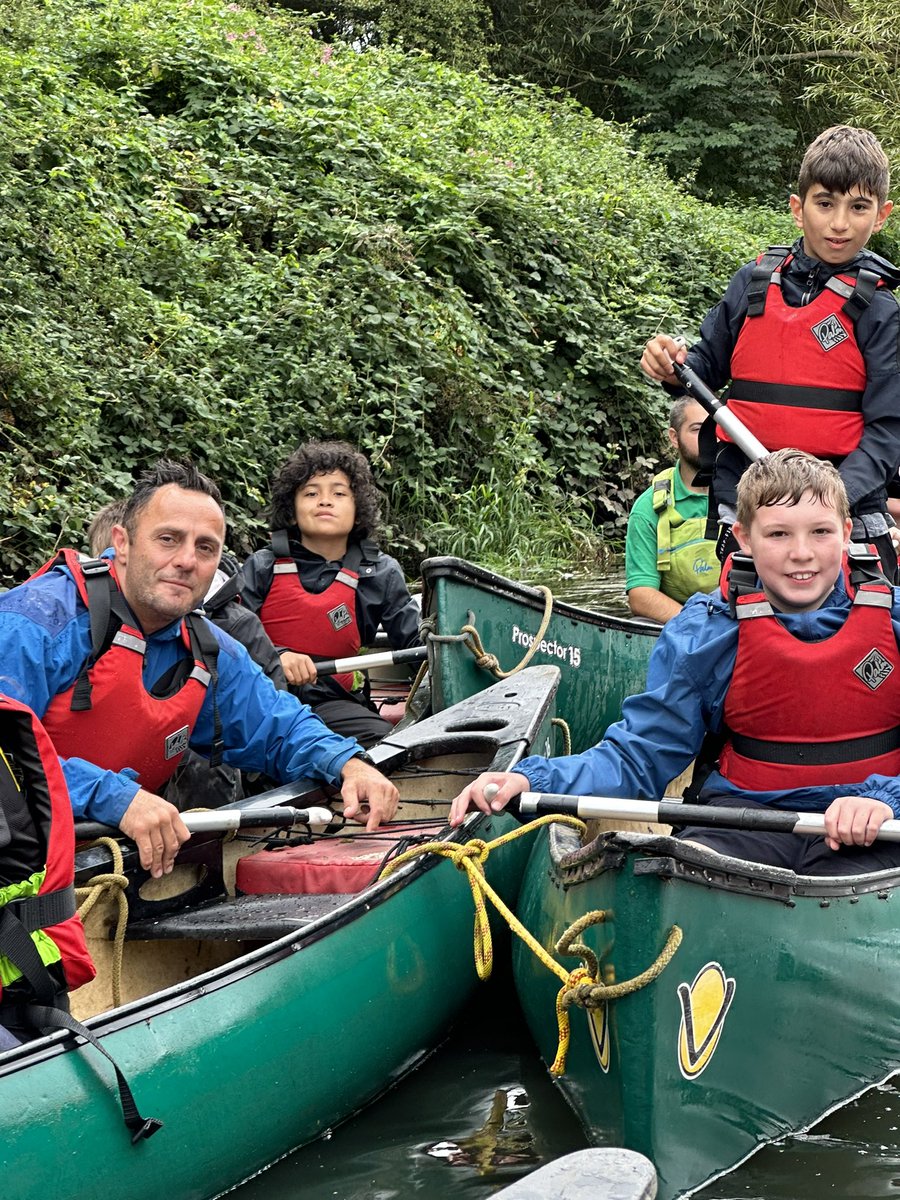 teamthrive22's tweet photo. Canoeing on the River Don!  🛶 https://t.co/skGmYIUh6t