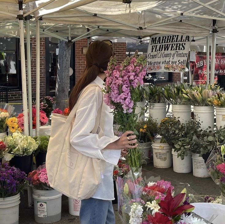 pradavante's tweet photo. “i can buy myself flowers” 💐 https://t.co/Nst5YqDfIV