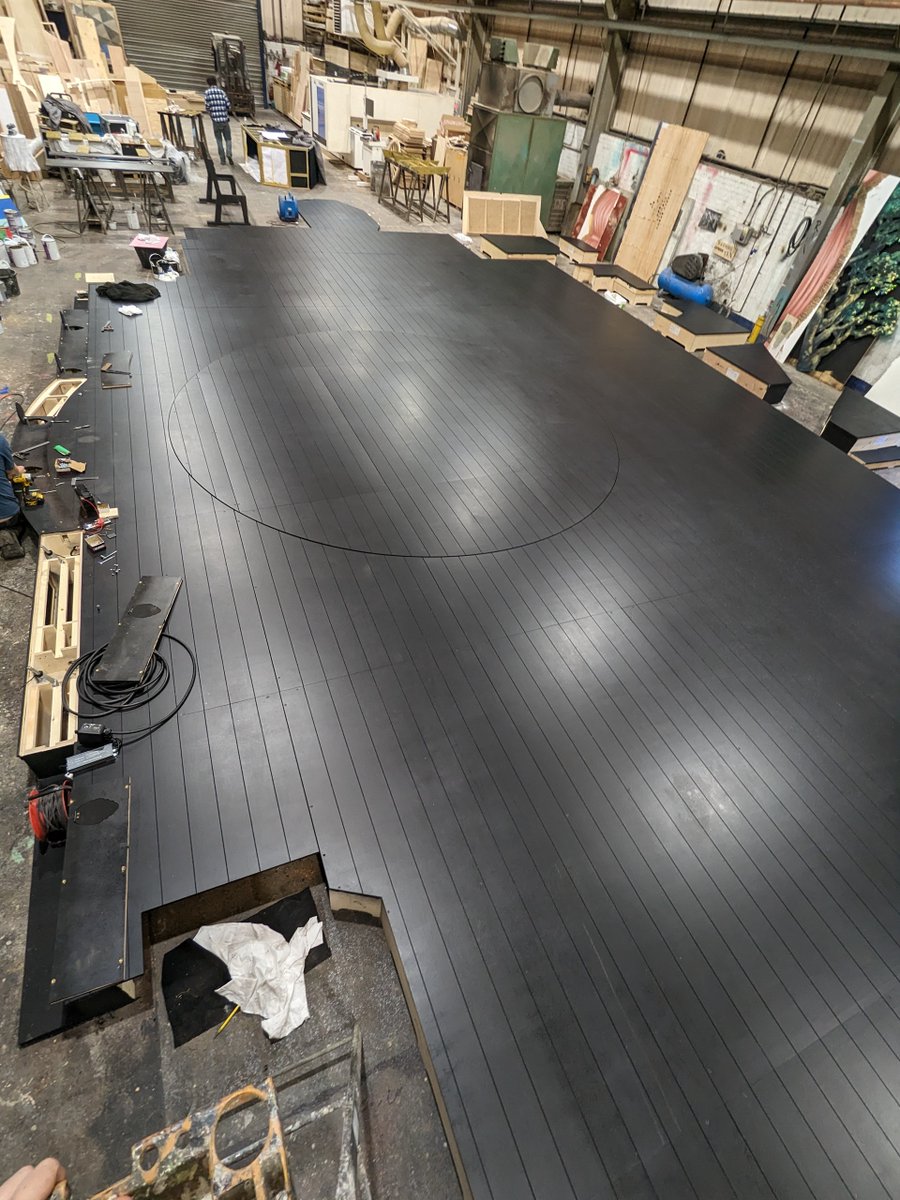 SplinterScenery's tweet image. Another ‘Unbelievable’ creation from the master of the mind, @DerrenBrown. Take a look at some of the set being constructed in our workshop, we assure you that no tricks will be revealed!

#UnbelievableLDN #setbuild #setconstruction #theatre #london #scenery #scenic