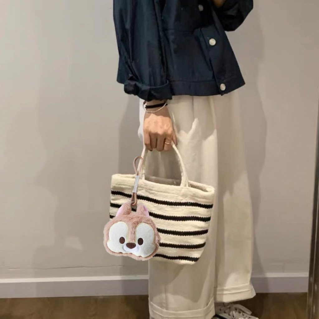 biscuittcn's tweet photo. 🌵Squirrel shopping bag  ส่งฟรี! 
พวงกุญแจน้องกระรอกไปด้วยทุกใบ 

 size : 25x18x5cm
♡ price : 230.-

* มี 1 สี ครีม* https://t.co/bDYmsSsmU2