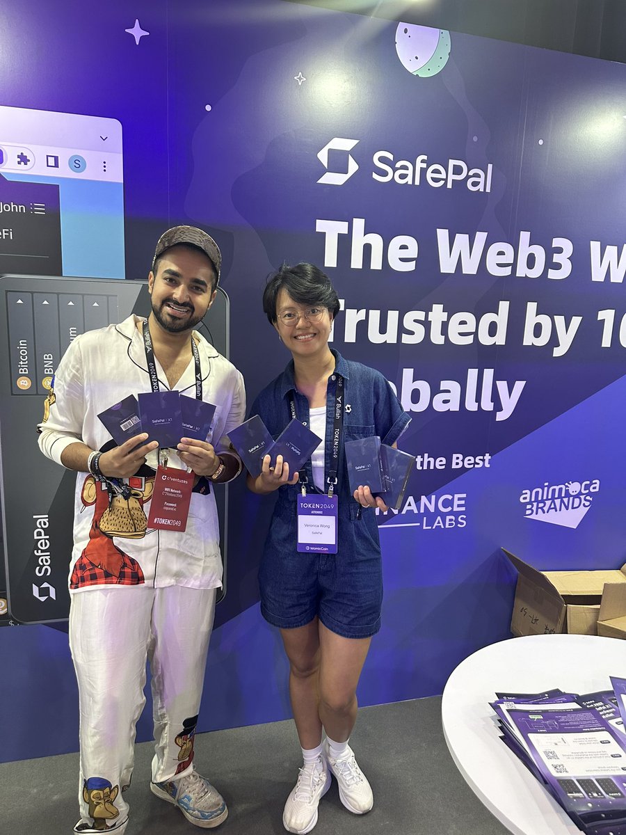 Giving away 7 @iSafePal hardware wallets to 7 lucky winners! Exclusive giveaway for my community live from #token2049 

To win:

Follow @iSafePal and <a href="/EvanLuthra/">Evan Luthra</a>
❤️ + RT this post! 

Winners will be announced in 48 hours!