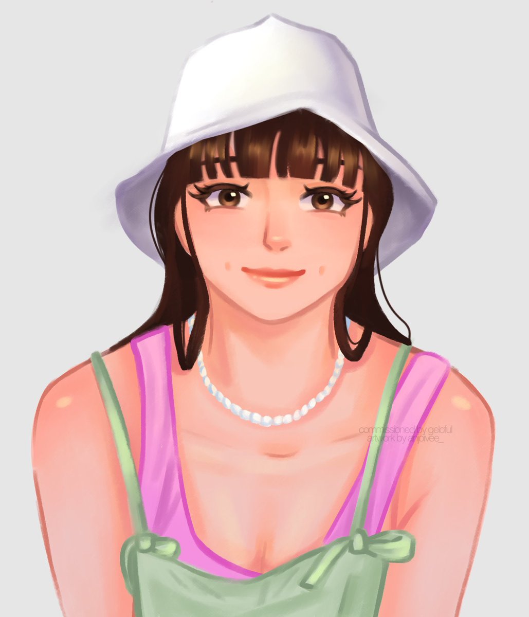 yeouiave's tweet photo. dette dette wearing a bucket hat <3 https://t.co/5XtSgfiShn