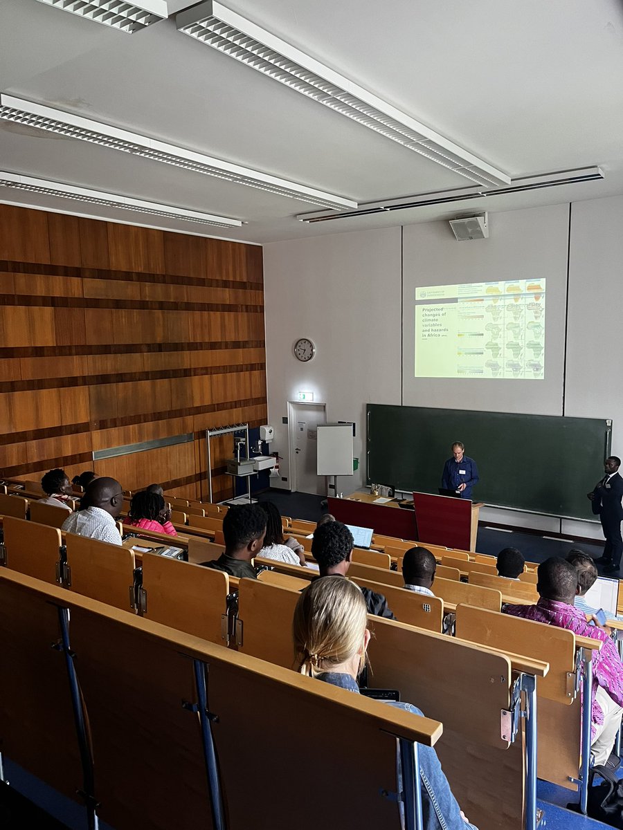 The Bio-Geosphere Africa 2023: Research for Diversity and Sustainable Development in the Face of Climate Change is happening now! 
Organized by <a href="/UniHohenheim/">Uni Hohenheim</a> and <a href="/uni_tue/">Universität Tübingen</a> funded by the Foundation fiat panis and <a href="/mwk__bw/">Wissenschaft.Kunst.BW</a> 
Interesting insights about African-European research!