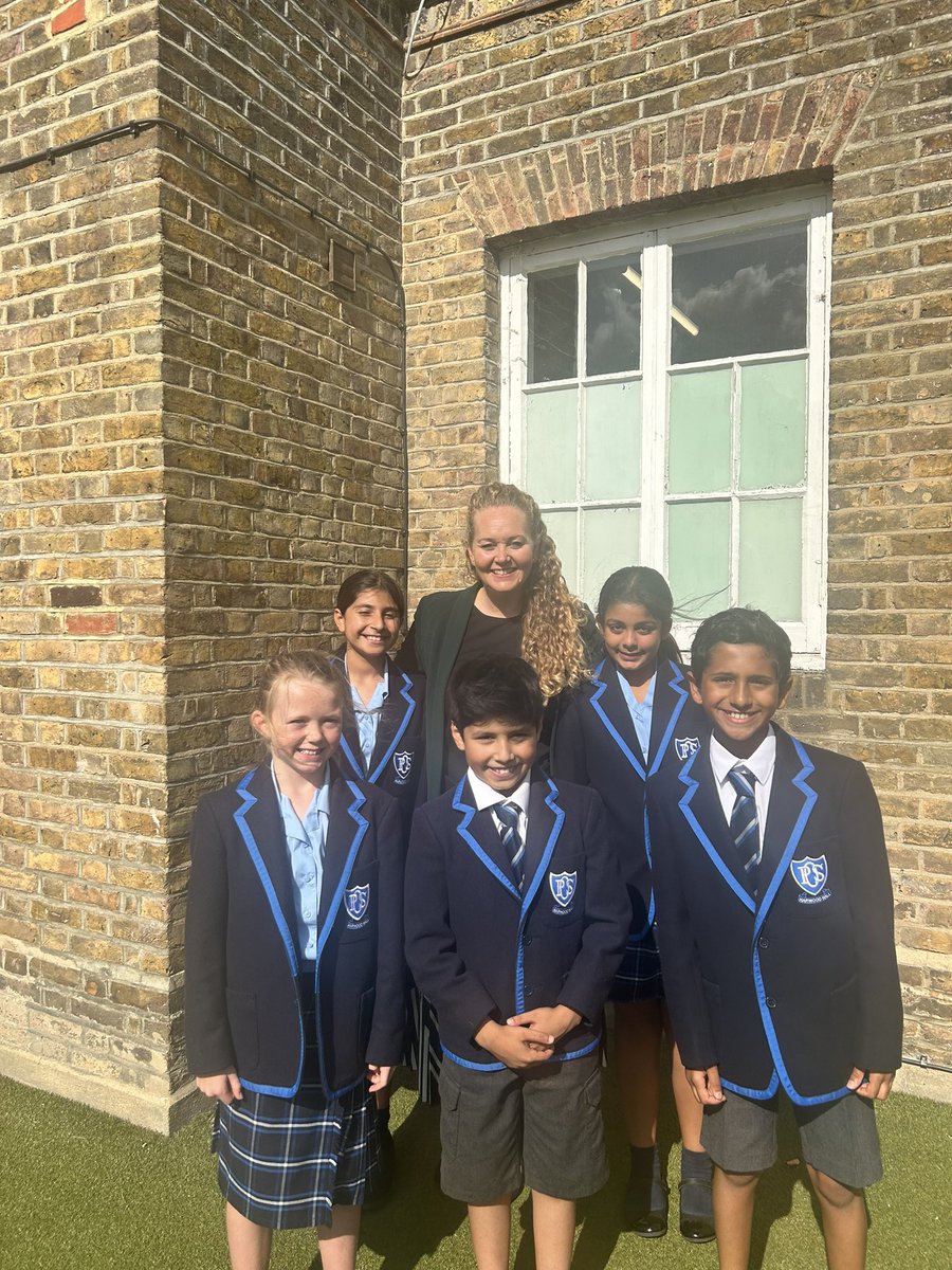 Oakfields Preparatory School (@oakfieldsslt) on Twitter photo Please join us in congratulating our new student leadership team for 23/24. Sports Captains: Scarlett and Rajveer; Head Prefect: Sia; Deputy Prefect: Kayhan; and Pupil Ambassador: Khadijah. Please join us in congratulating our new student leadership team for 23/24. Sports Captains: Scarlett and Rajveer; Head Prefect: Sia; Deputy Prefect: Kayhan; and Pupil Ambassador: Khadijah.