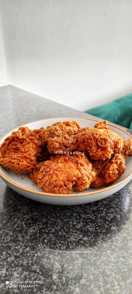 Perzarhos's tweet image. I am done ☺️