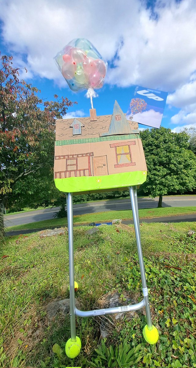 quinnjoOT's tweet photo. 'STAY UP'
The #Zingyourzimmer entry from RAH HUB AHP's 
@ShonaNYB @NHSGGCClydeAHP #ThinkFalls #ActionOnFalls https://t.co/nqComhEahB