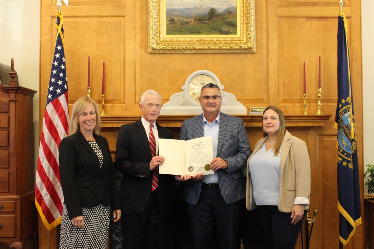 RFW_NH's tweet photo. We're honored to welcome the NH Judicial Branch to the RFW Initiative. Thank you, NH Supreme Court Chief Justice MacDonald, for receiving the Recovery Friendly Workplace Designation on behalf of the Judicial Branch, &amp; your strong support of the Initiative. @NHCourts @graniteuwnh https://t.co/VGo0jhbhVI