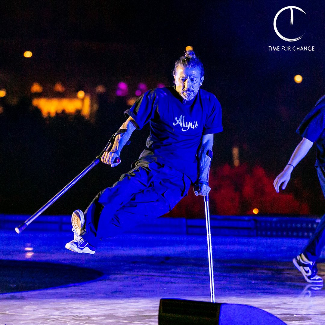 This weekend at the iconic Colosseum in Rome, artists united for #TimeforChange to support the mission to #EndPolio. 
Special thanks: @AnnieLennox <a href="/Stixsteps/">Dergin Tokmak</a> <a href="/Mahmood_Music/">Mahmood</a>  <a href="/lucatommassini1/">luca tommassini</a>, Danilo Cirilli Alberto Cecchini &amp; many more. Together, we aim to eradicate #polio.