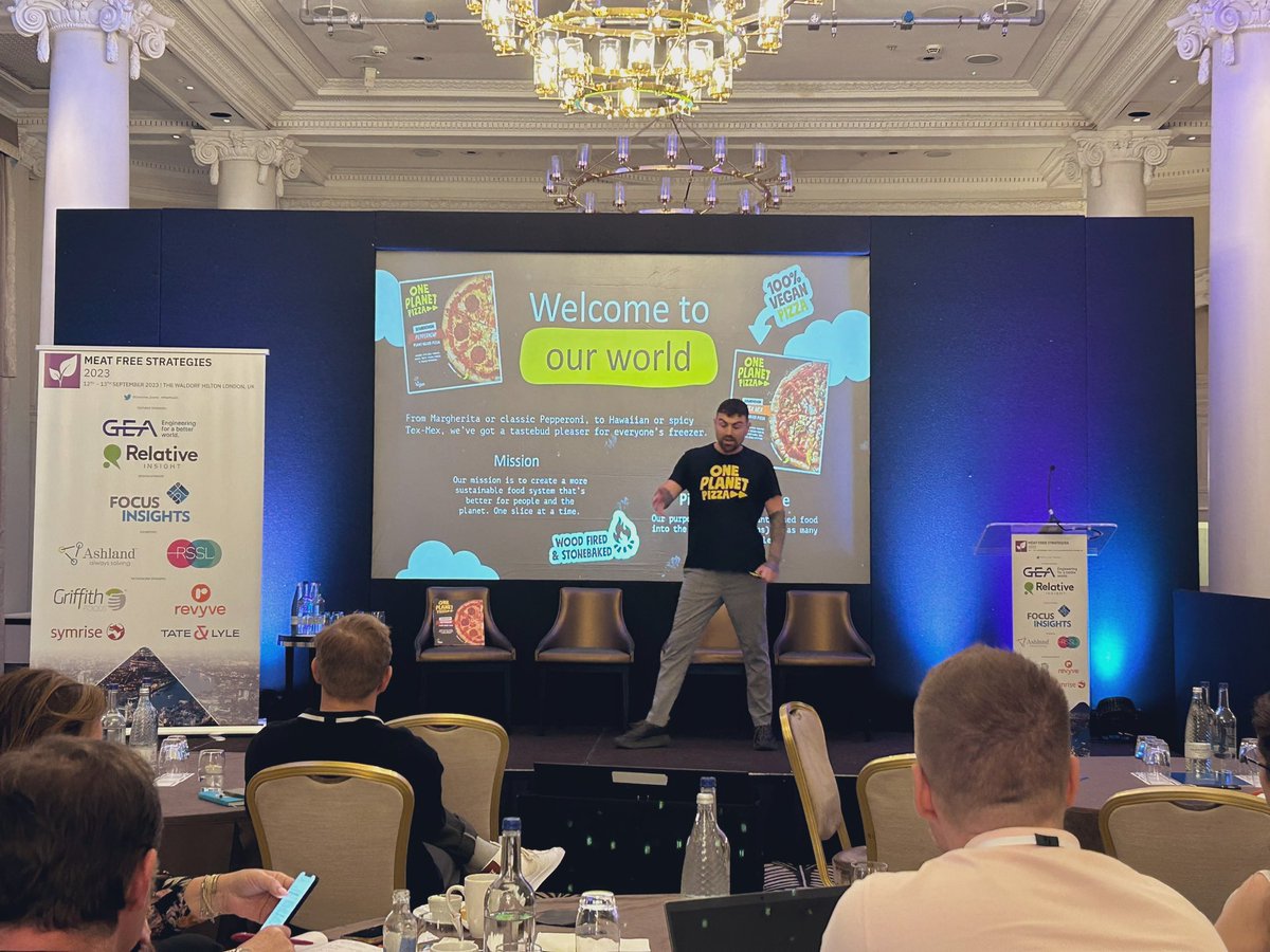 just-food.com (@just_food) on Twitter photo Joe Hill, co-founder of <a href="/OnePlanetPizza/">One Planet Pizza</a> presents about packaging, which can be βyour most valuable marketing resourceβ.
#meatfree2023
<a href="/Arena_Consumer/">Arena Consumer Events</a> Joe Hill, co-founder of <a href="/OnePlanetPizza/">One Planet Pizza</a> presents about packaging, which can be βyour most valuable marketing resourceβ.
#meatfree2023
<a href="/Arena_Consumer/">Arena Consumer Events</a>