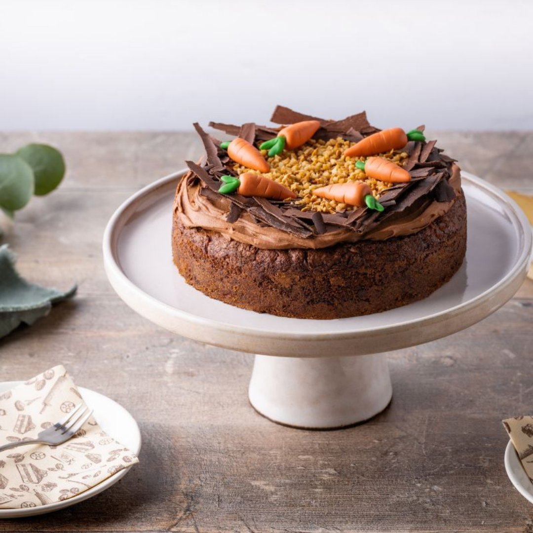 Delight with Callebaut chocolate and drive your dessert sales with this indulgent carrot cake, made with Callebaut’s vegan M_lk chocolate. 
@callebautchocolate

Find more about Callebaut and shop the range online

#callebaut #chocolate #vegan #dairyfree #carrotcake #menuinspo