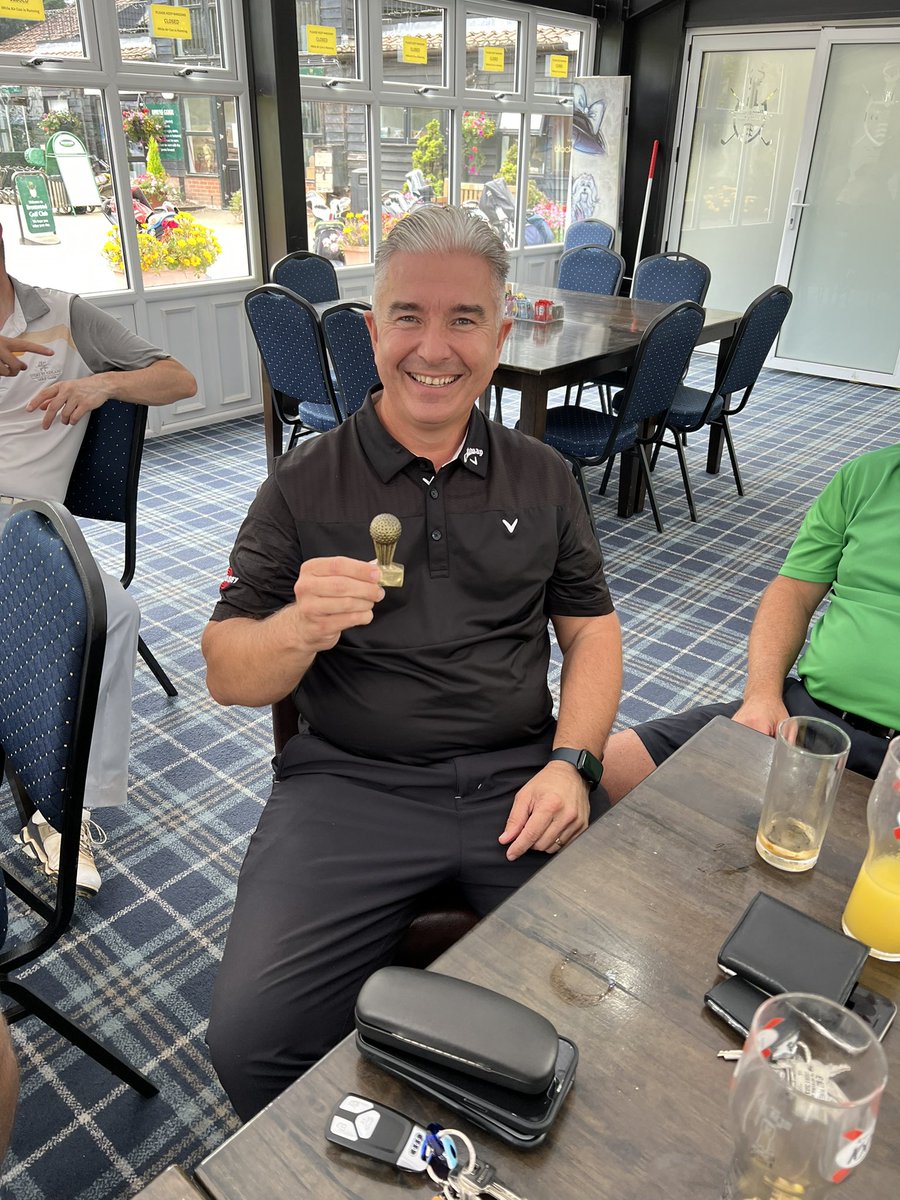 CUNexTuesGolf's tweet photo. Week 17
🏆 @SeanLally73 42pts
🥈 @rog_nick 37pts
❤️⛳️ https://t.co/n8B7LrlJJ2