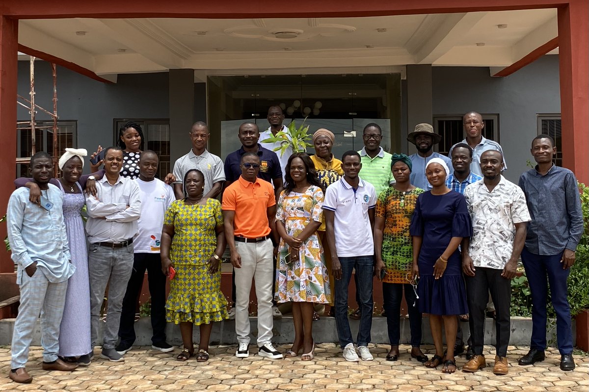 growing_ghana22's tweet image. Excited to kick off a 4-day Training of Trainers on Agro-Processing and Marketing of Orange-Fleshed #Sweetpotato! 

Participants come together to harness the power of #OFSP for better nutrition and economic growth.

Collaboration, knowledge sharing, and innovation are essential!