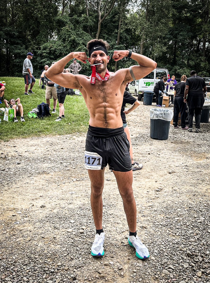 I just ran 2:57:31 in my first marathon 6 months after I started running. The goal was to run a sub 3-hour marathon without sacrificing strength or muscle mass. Here was the training plan I followed: Note: this is a long post, so you may want to bookmark it for future…