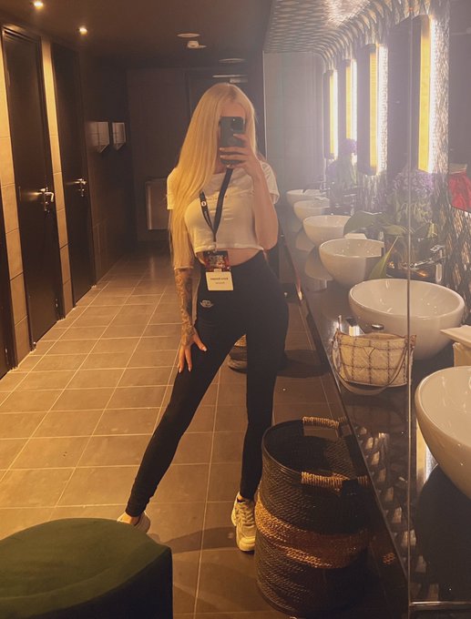 Last day on @XBIZ ❤️  @mydotclub @stripchat https://t.co/QOGjGpQTFe<a class="tags" href="/tag/xbiz">@xbiz</a><a class="tags" target="_blank" title="On Twitter" href="/?out=eyJ0eXAiOiJKV1QiLCJhbGciOiJIUzUxMiJ9.eyJpYXQiOjE3MjEyMjM4OTksImlzcyI6InR3cG9ybnN0YXJzLmNvbSIsIm5iZiI6MTcyMTIyMzg5OSwiZXhwIjoxNzUyNzU5ODk5LCJyZWRpcmVjdF91cmwiOiJodHRwczovL3R3aXR0ZXIuY29tL215ZG90Y2x1YiJ9.xCN-QJBY7D9FAQGGpgxF6iiYMHhV5bBR2yuXAUfturr-PxFao3Kf1oJRabub1ULs6AvI_HVOcEmXAcVYYHMI-A">@mydotclub</a><a class="tags" href="/tag/stripchat">@stripchat</a><a href="/tag/onlyfansgirl"class="tags"><span>#onlyfansgirl</span></a><a href="/tag/independentgirl"class="tags"><span>#independentgirl</span></a>