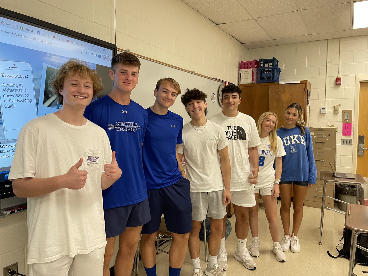 We had a patriotic start to Spirit Week yesterday (9/11) with Monochrome Monday - dress in one color (red, white blue)! <a href="/CWCJCHSCHIEFS/">CWCJCHSCHIEFS</a>
