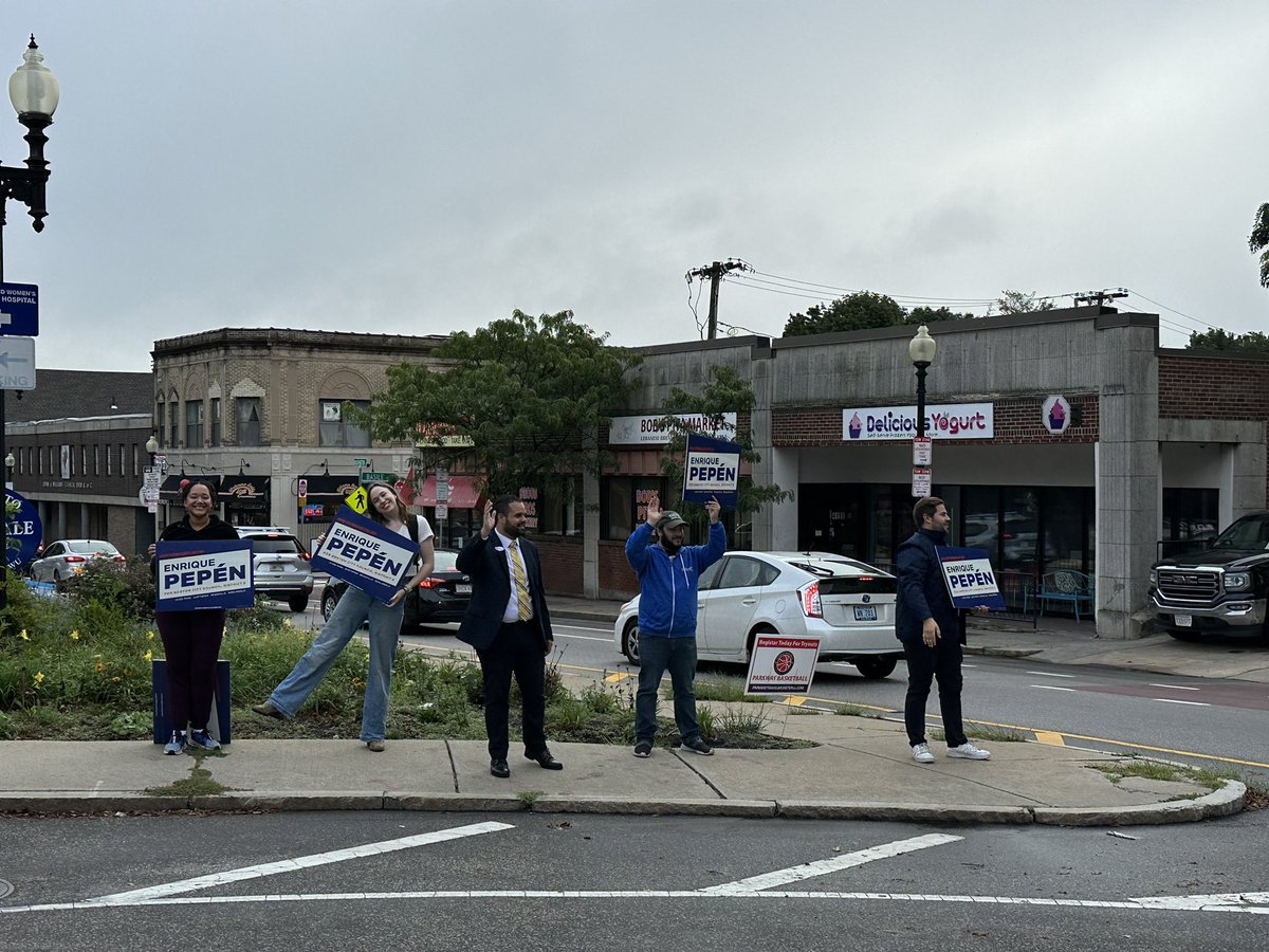 EnriquePepen's tweet photo. Proud to have started my day with family, friends, and supporters. Let’s do this together! Polls are open until 8PM. Find your location at https://t.co/5bFW5jHnQK https://t.co/yYy4gDQxFd