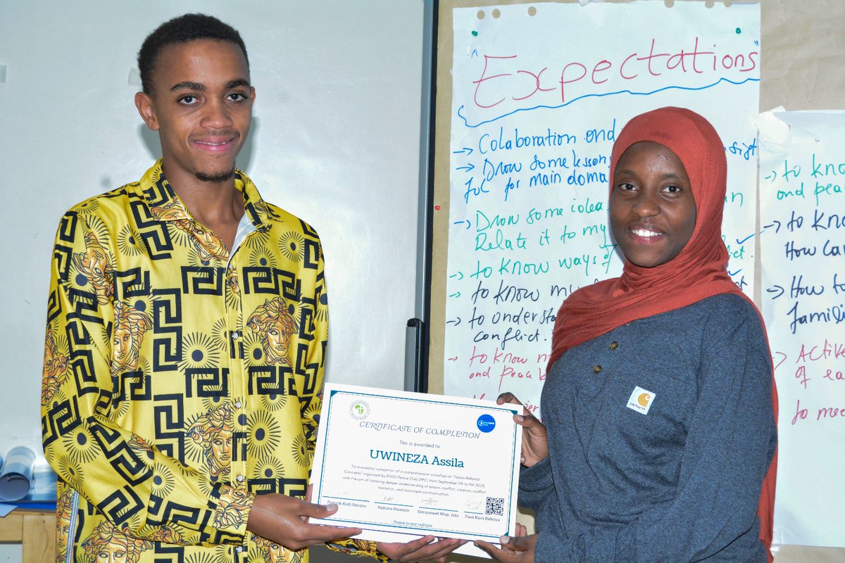 HusseinBukuru's tweet photo. From 7th to 9th September i had a privilage to facilitate and share my knowledge in peace related concept workshop which aim on introducind basic concepts of peace organised by @peaceclubpiass in order to enlighten the fellow student from different domain about peace. https://t.co/0pLbqOILMz