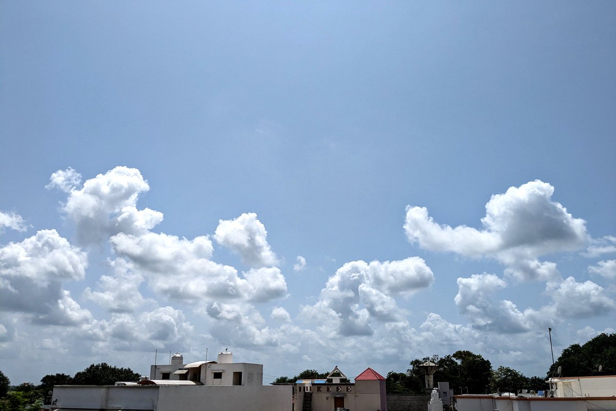 iJay_1700's tweet photo. Shades of Clouds
#teampixel #pixelshot #sky #clouds #wather #atmoshphere #summer #home #nature #naturephotography  #naturelover #naturrbeauty #explore #explorepage #travel #travelphotography #morning #viral #pixelphotography #beautiful https://t.co/1iTanUC7gb