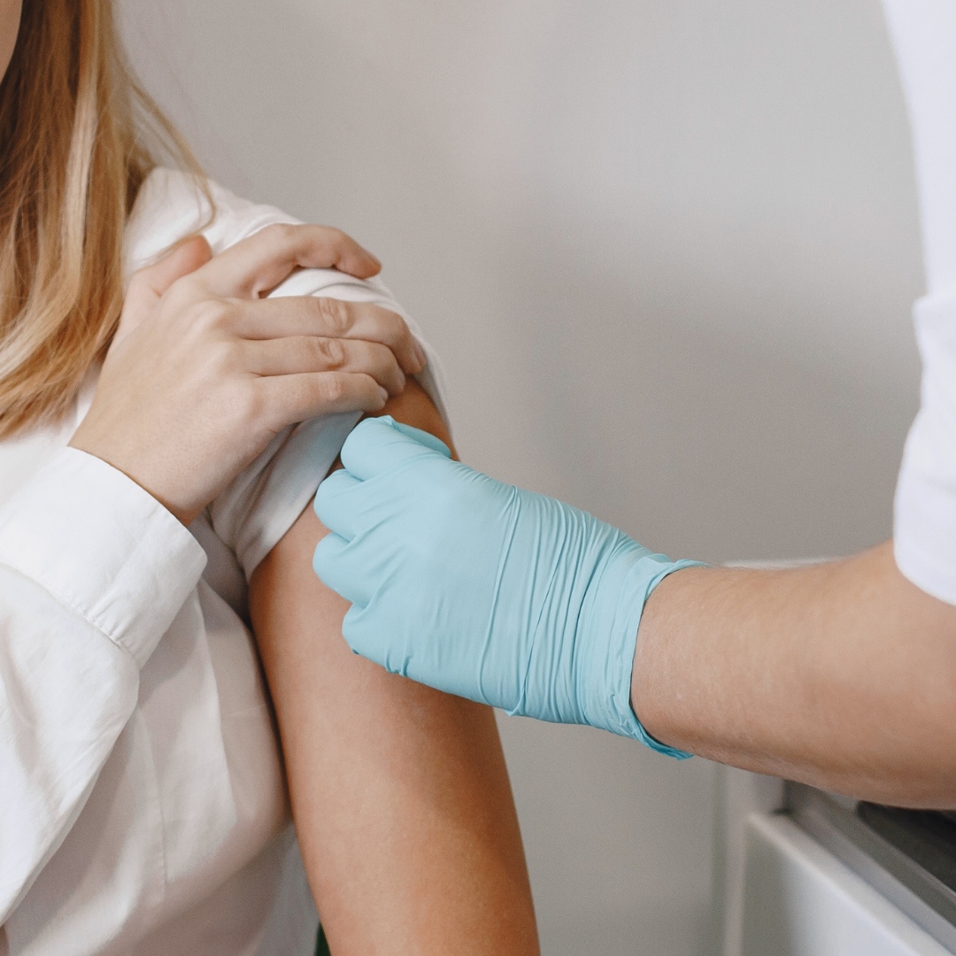 voyagevax's tweet image. Prioritize your well-being and ensure a worry-free adventure. Consult with our experts and safeguard your health with recommended travel vaccines.

Learn more here: l8r.it/W2PN

#travelvaccinations #exploresafe #globalhealthprotection #journeywell #travelsmart