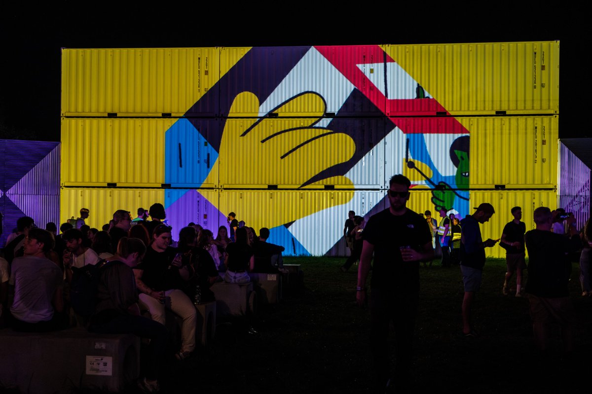 The Big BIG Hug went partying in Belgium at the <a href="/pukkelpop/">Pukkelpop</a> music festival! Perfect venue for a film about music bringing people together 🤘