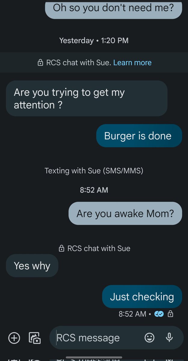 michaellengyel's tweet image. Here are some reason why @apple doesn&apos;t adapt #RCS.  I have to force text or it will just stay lingo. I&apos;m tech savvy too. Imagine your average consumer. Thinking they&apos;re messages went through and it didn&apos;t. Honestly never had this issue with #iMessage.

@madebygoogle #RCSChat