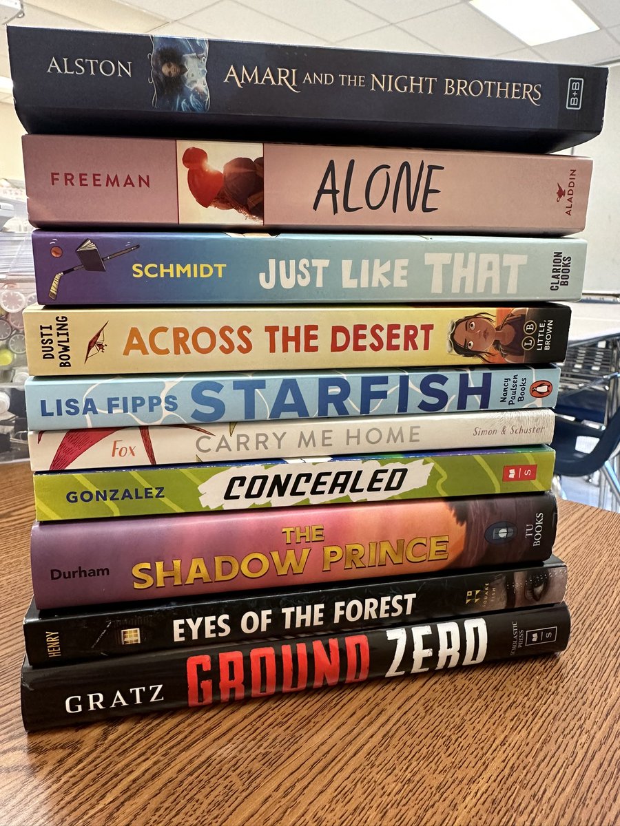 MrsJamesELA's tweet photo. @mainstreetbooks someone knows the way to an English teacher’s heart is ALWAYS through books! ❤️📚 https://t.co/TuZpzQUfhF