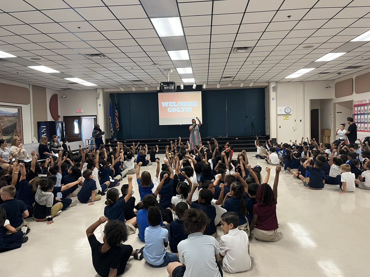 ColtsCunningham's tweet photo. First assembly for the 2023-24 school year 🥰 https://t.co/HFXv6h6jCX